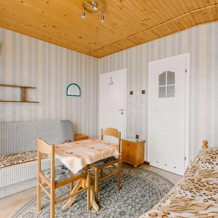 Wedrowiec Apartment Karwia Exterior photo