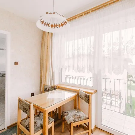 Wedrowiec Apartment Karwia Exterior photo