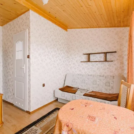 Wedrowiec Apartment Karwia Exterior photo