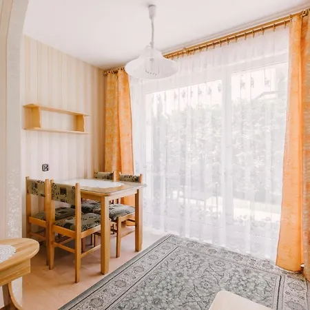 Wedrowiec Apartment Karwia Exterior photo