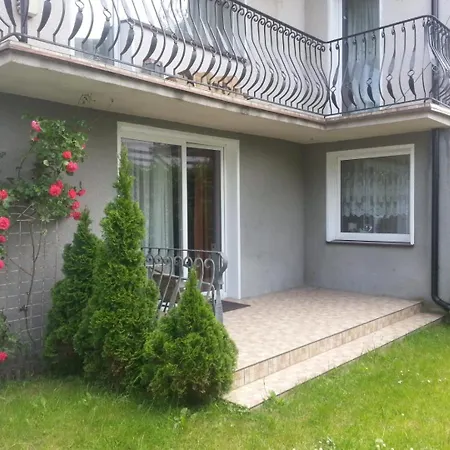 Wedrowiec Apartment Karwia Exterior photo
