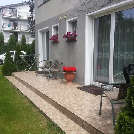 Wedrowiec Apartment Karwia Exterior photo